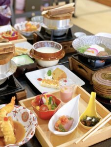 岡崎市　法事　法要　香典　マナー　個室　座敷　椅子　初七日　四十九日　一周忌　三回忌　七回忌　会席　魚信　親族 集まり 食事 親族向け