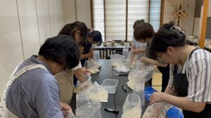 岡崎市　おから　おから味噌教室　教室　スクール　カルチャーセンター　暮らしの学校　醗酵　味噌づくり　魚信