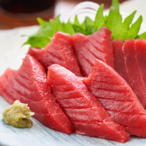 岡崎市　岡崎　和食　御膳　日本料理　魚料理　お盆　予約　食事　定食　釜飯　魚信　天ぷら　刺身　豆腐　座敷　イス席　個室　家族　ランチ　本マグロ　寿司　弁当　テイクアウト　仕出し　配達