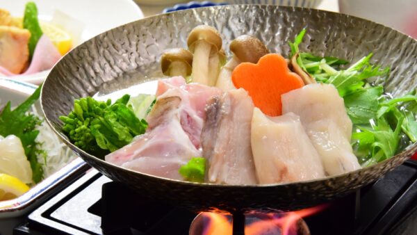 冬の味覚を贅沢に楽しむ特別会席＆海鮮鍋コース【2月末まで｜魚信本店】