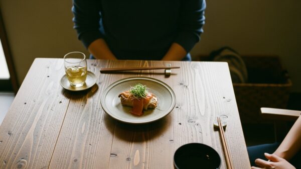 土日だけのレア求人！ホール・洗い場のパートさん急募