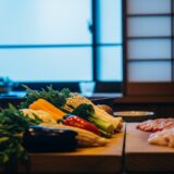 岡崎で大人数の親族が集まる食事会、10名以上入れる個室はありますか？