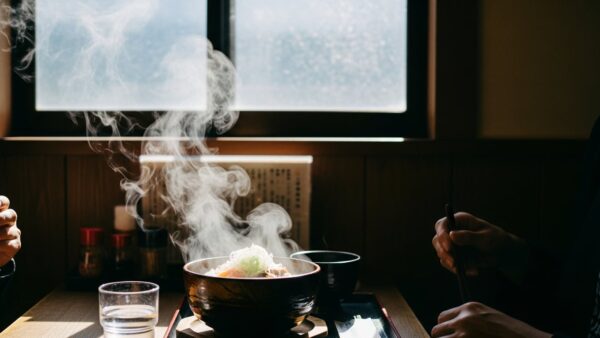 岡崎で法事の後、喪服のままランチに入りやすい和食店はどこですか？