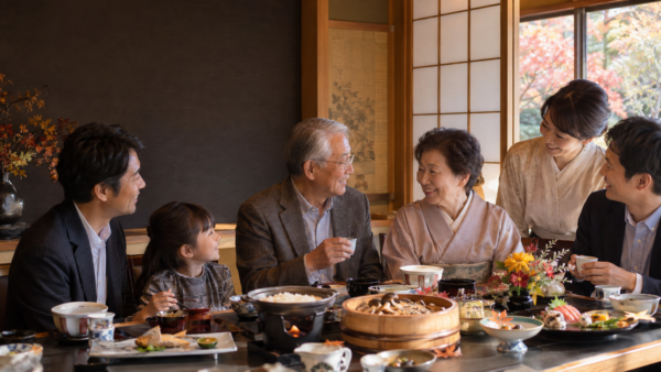 岡崎市のいい夫婦の日｜ご両親へ贈る個室和食